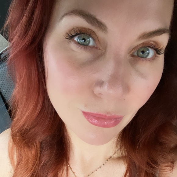 Meet your Posher, Raquel - Picture 1 of 1